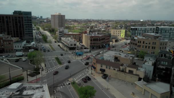 阳光灿烂的芝加哥大街 无人机宽的镜头 高质量的4K镜头 — 图库视频影像