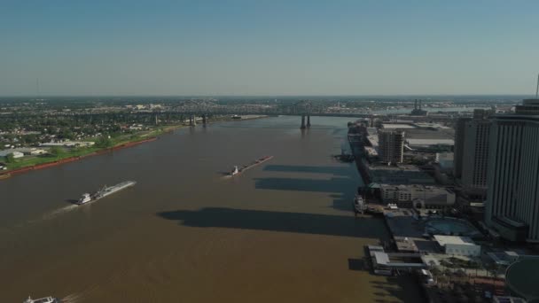 Luftaufnahme Des Mississippi River Und Der Innenstadt Von New Orleans — Stockvideo