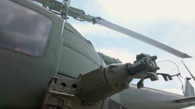 Klasik Amerikan askeri helikopteri. Yüksek kalite 4k görüntü