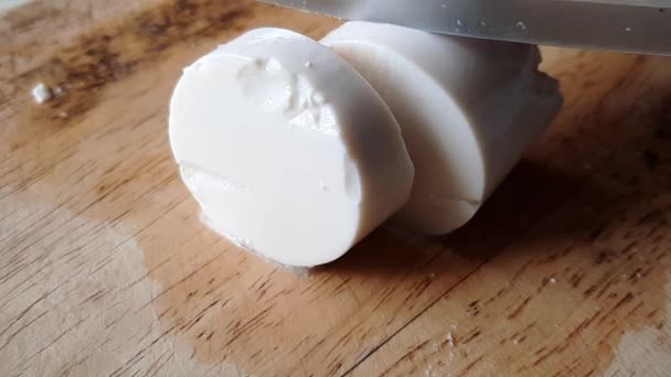 Primo Piano Colpo Tofu Morbido Taglio Pezzi Rotondi Processo Cottura — Video Stock