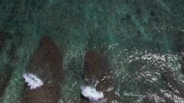 Hint Okyanusu Doğru Ilerleyen Dalgaların Hava Görüntüsü Huzur Zenginlik Kavramı — Stok video