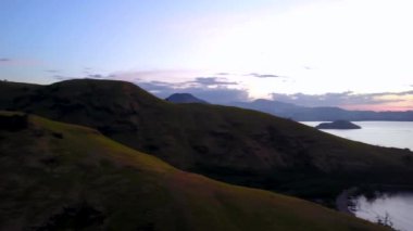 Doğu Nusa Tenggara, Endonezya 'da Maumere yakınlarındaki Kujuwulu Sahili' nin hava görüntüsü.