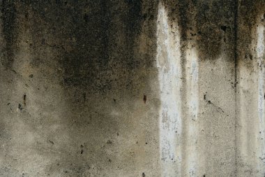 Eski yıpranmış ve lekeli beton duvarlar soyut. 