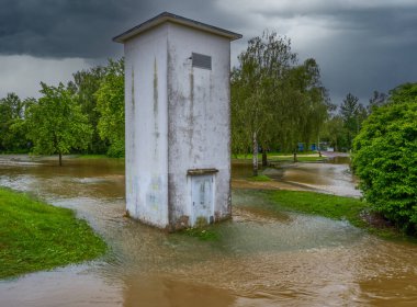 Flooded landscape after heavy rain in Schrobenhausen clipart