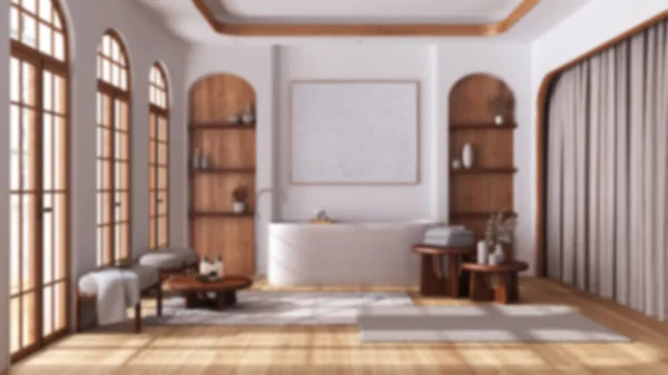 模糊的背景 浴室风格 拱形的窗户和花束 独立的浴缸 地毯和边桌 日本木制室内设计 — 图库照片