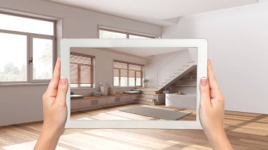 Gelişmiş gerçeklik kavramı. El ele tutuşma tableti ve AR uygulaması parke zeminli, japandi banyosu boş iç döşemeli mobilya ve tasarım ürünleri simülasyonunda kullanılır.