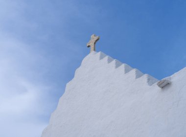 Ortodoks Paraportiani Kilisesi Yunanistan 'daki Mykonos adasının bir simgesidir.