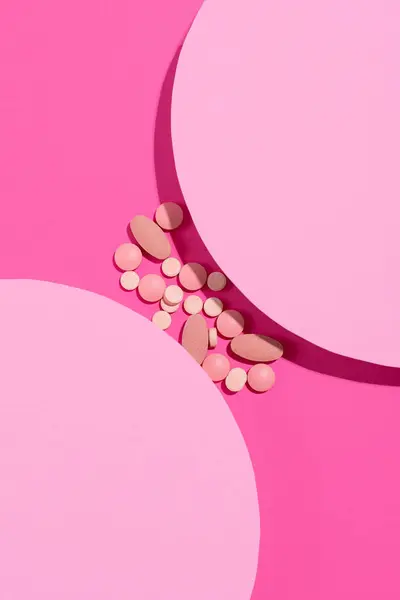 Creative Layout Pills Pastel Two Tone Pink Art Background Minimal — Stock Photo, Image