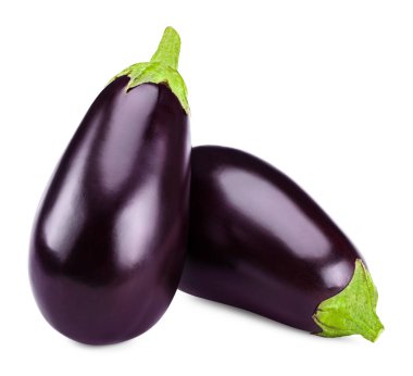 Beyaz arka planda izole edilmiş iki taze patlıcan. kırpma yolu