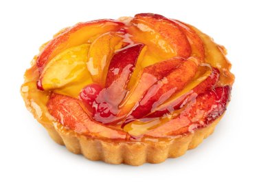 Beyaz arka planda meyveli tart. kırpma yolu