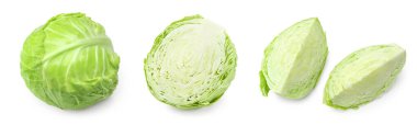 Beyaz arka planda izole edilmiş yeşil lahana parçaları. kırpma yolu
