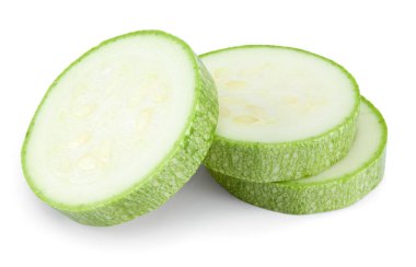 Dilimlenmiş kabak ya da beyaz arka planda izole edilmiş ilik. kırpma yolu