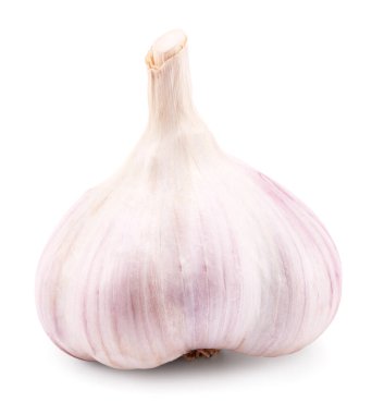 Beyaz arka planda izole edilmiş sarımsak. Kesme Yolu