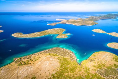 Amazing Kornati Adaları milli parkı takımadalar havadan görünümü, Dalmaçya manzara, Hırvatistan