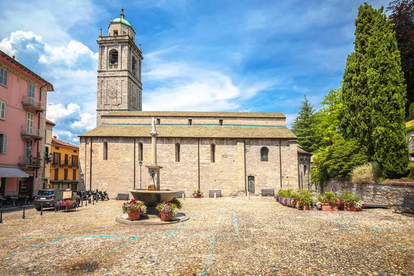 Bellagio Kilisesi Kare Renkli Mimari Manzarası Como Gölü Lombardy Bölgesi — Stok fotoğraf