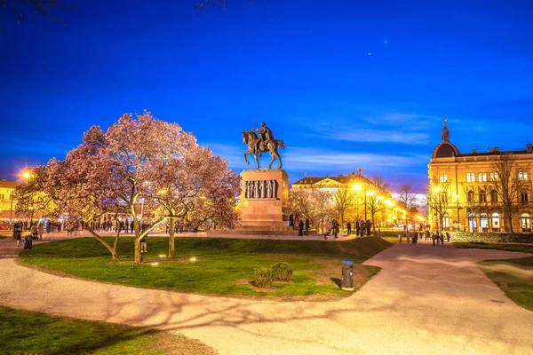 Koning Tomislav Plein Zagreb Avond Uitzicht Hoofdstad Van Kroatië — Stockfoto