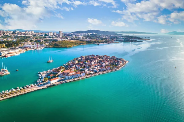 Split Subúrbio Cidade Vranjic Ilha Vista Aérea Dalmácia Região Croácia — Fotografia de Stock