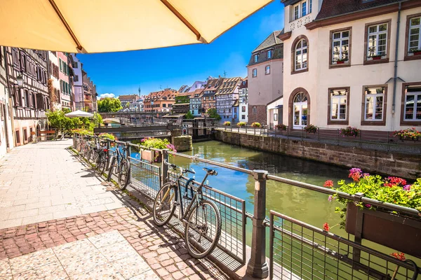 Strasbourg Város Csatorna Történelmi Építészet Történelmi Kis Francia Negyedekben Elzász — Stock Fotó