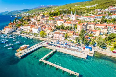 Opatija Riviera Colofrul hava manzaralı Volosko kasabası, Hırvatistan Kvarner körfezi