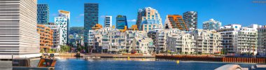Oslo liman manzarasının çağdaş mimarisi, Norveç 'in başkentindeki modern binalar