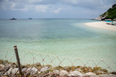 Koh nang yuan 'ın güzel deniz plajı. Tayland' ın güneyindeki en popüler yerlerden biri.