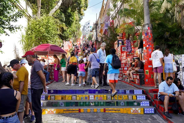 RIO DE JANEIRO, BRAZIL - 22 Haziran 2023: Selaron Merdivenleri, Rio de Janeiro, Brezilya