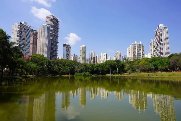 Goiania 'daki Vaca Brava Parkı, Goias, Brezilya