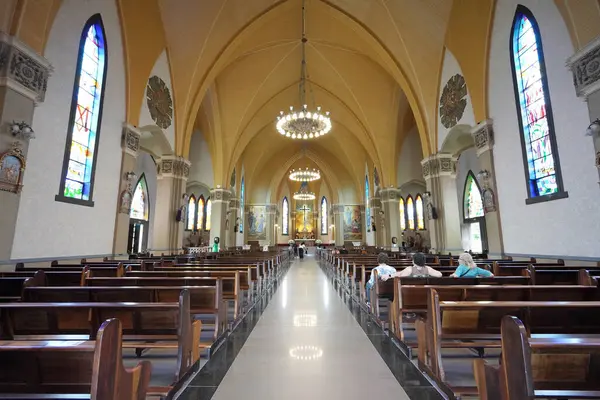 CANELA, BRAZIL - 27 Kasım 2023: Canela Rio Grande do Sul, Brezilya 'daki Lourdes Leydisi Kilisesi