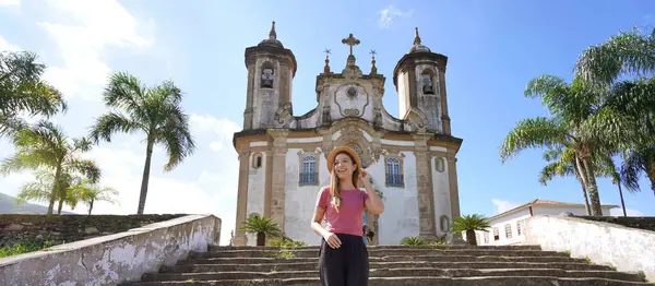 Barok Sömürge Kenti Ouro Preto Ziyaret Eden Güzel Turist Bayrağının Stok Fotoğraf