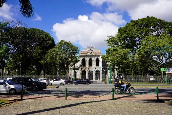 Palast Der Freiheit Auf Dem Platz Praca Liberdade Belo Horizonte lizenzfreie Stockfotos