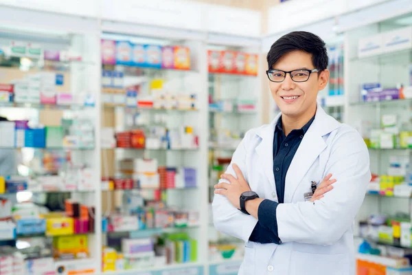 Asijské Lékárník Lékárně Obchod Její Podnikání Prodej Léku Farmacie — Stock fotografie
