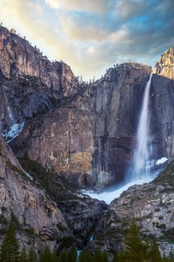 Yosemite Milli Parkı manzaralı panorama fotoğrafı, Yosemite Valley, ABD