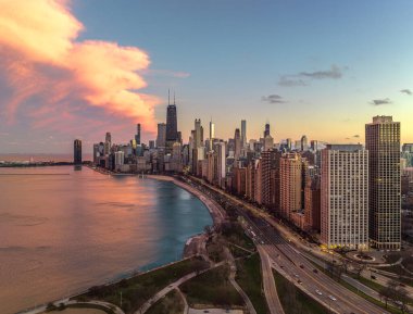 Chicago Skyline gökdelenlerinin şehir manzarası ve deniz limanı, eski renkler, Michigan, Chicago, ABD