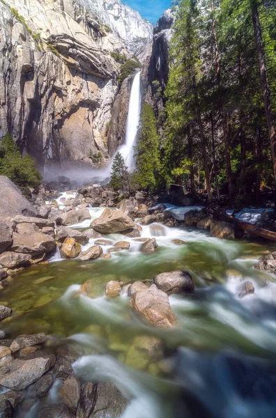 Foto Panorámica Del Parque Nacional Yosemite Vista Con Cascada Puesta — Foto de Stock
