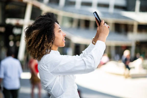 Portrait Afro American Woman Taking Pictures Outdoor Her Smartphone —  Fotos de Stock