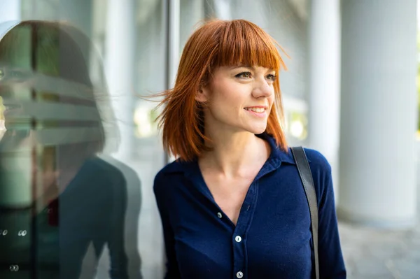 Confident Young Redhead Female Manager Outdoor Modern Urban Setting — Stock Photo, Image