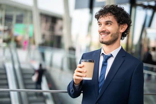 Man Walking Modern City While Holding Cup Coffee — Stock Photo, Image