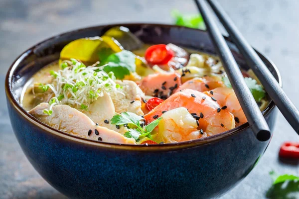 Leckere Malaysische Suppe Aus Kokosmilch Und Shrimps Die Klassische Malaysische — Stockfoto