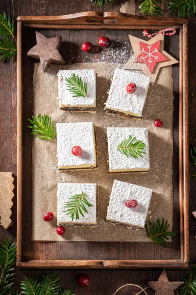 Geleneksel Olarak Noel Tatlısı Olarak Haşhaşlı Peynirli Kek Noel Tatlı — Stok fotoğraf