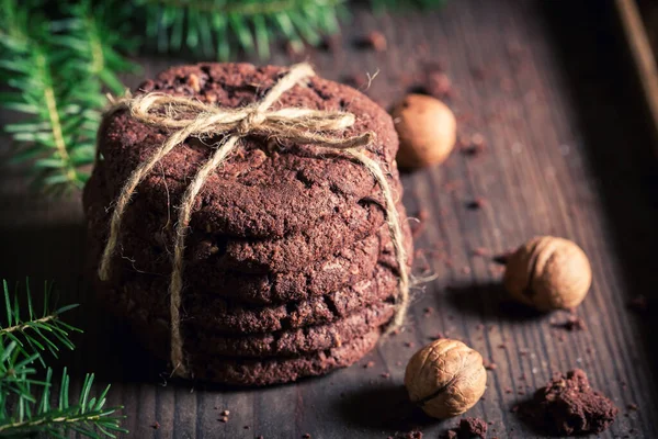 Zoete Bruine Chocoladekoekjes Rustieke Stijl Kleine Koekjes Gemaakt Van Cacao — Stockfoto