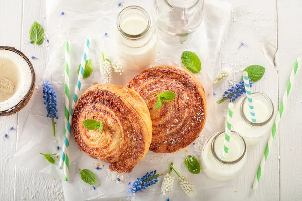 Delicious Coconut Buns Made Butter Swedish Delicacy Swedish Cuisine — Stock Photo, Image