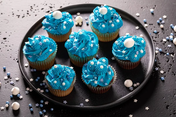 Delicious Homemade Cupcakes Sprinkles Blue Cream Perfect Blue Dessert Sprinkles — Stock Photo, Image
