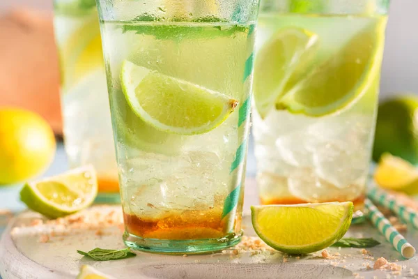 Fresh Lemonade Crushed Ice Sugar Mojito Lime Mint — Stock Photo, Image