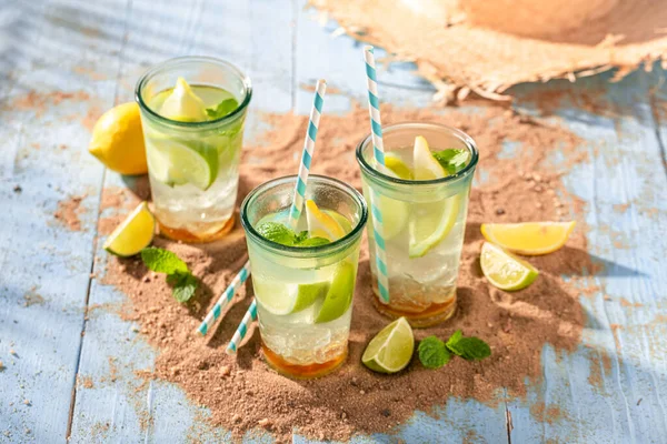 Tasty Lemonade Sour Fruit Crushed Ice Chilled Drink Summer Days — Stock Photo, Image
