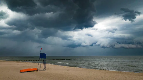 Lifeguard Tower Boat Beach Storm Baltic Sea Poland — Stock Photo, Image