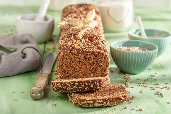 Healthy Loaf Wholemeal Bread Baked Homemade Flour Dark Bread Sunflower — Stock Photo, Image