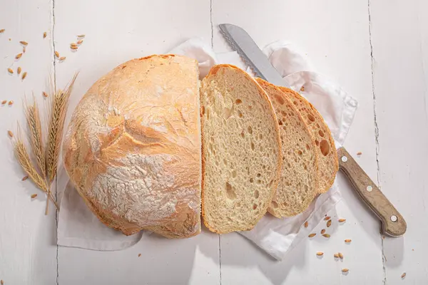 Вкусный Домашний Круглый Хлеб Буханки Свежеиспеченный Пекарне Сельский Хлеб Стоковое Фото