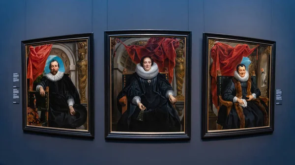 Rjksmuseum 전시되어 Rogier Witer 의아내 Catharina Behaghel 그리고 막달레나의 초상화 — 스톡 사진