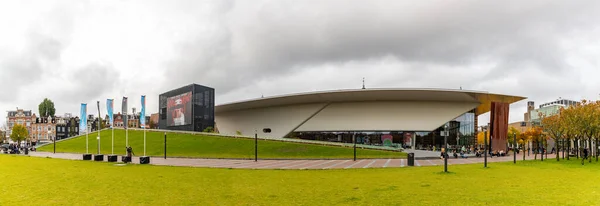 Une Image Panoramique Musée Stedelijk Par Une Journée Nuageuse — Photo