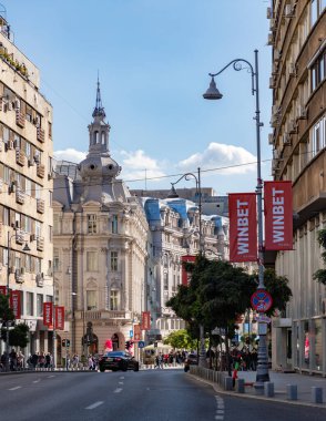 A picture of the Victory Road, in Bucharest.